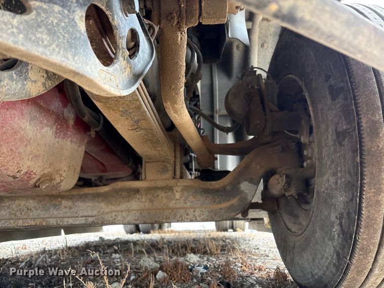 image for item YA0859 2016 International ProStar semi truck