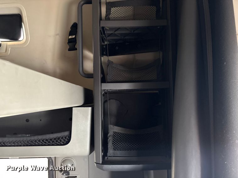 image for item YA0859 2016 International ProStar semi truck