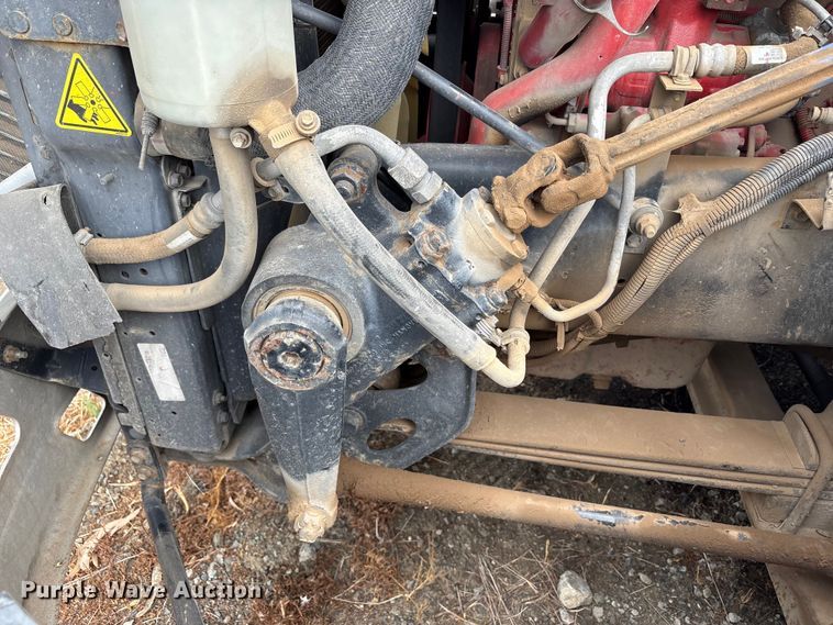 image for item YA0859 2016 International ProStar semi truck