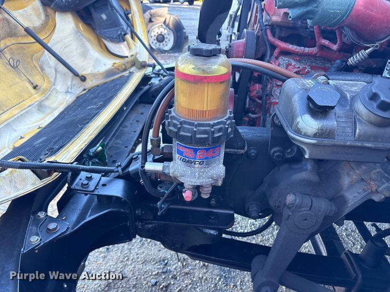 image for item YA1091 2016 Freightliner Business Class M2 box truck