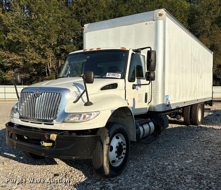 image for item YA1107 2015 International 4300 box truck