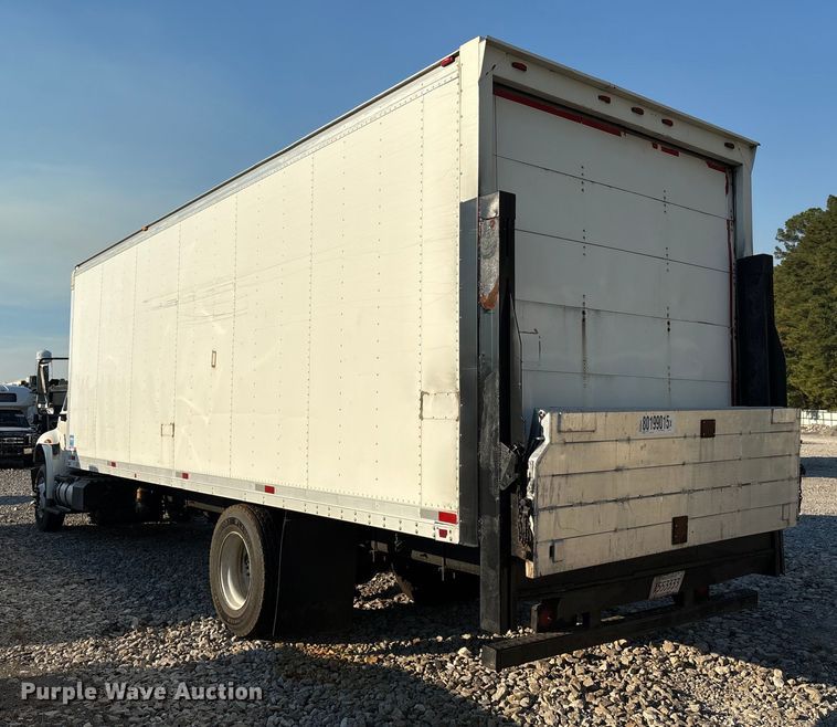 image for item YA1107 2015 International 4300 box truck