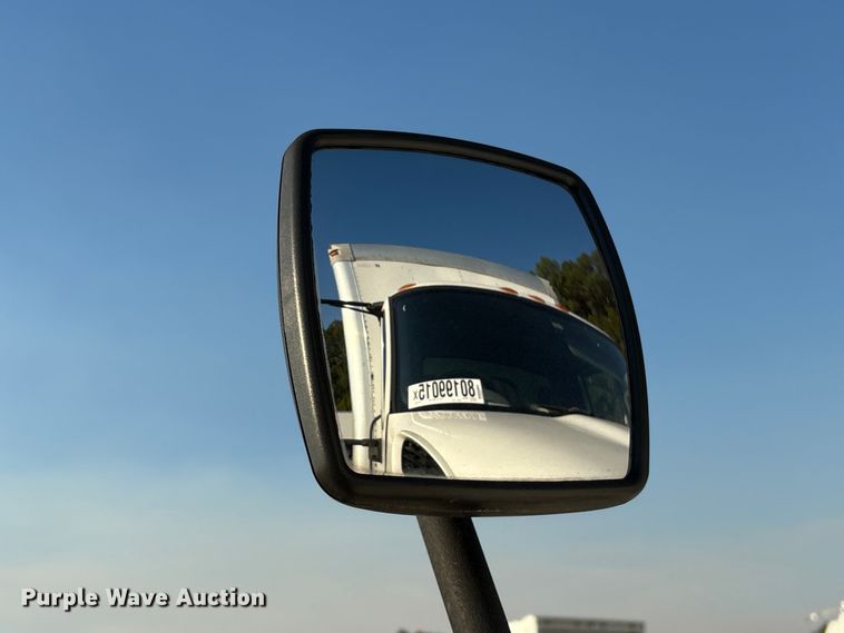 image for item YA1107 2015 International 4300 box truck