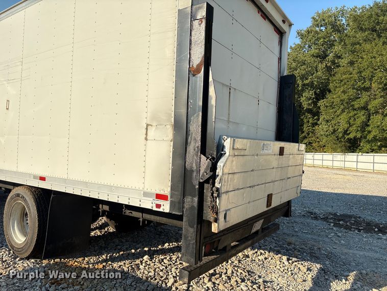 image for item YA1107 2015 International 4300 box truck