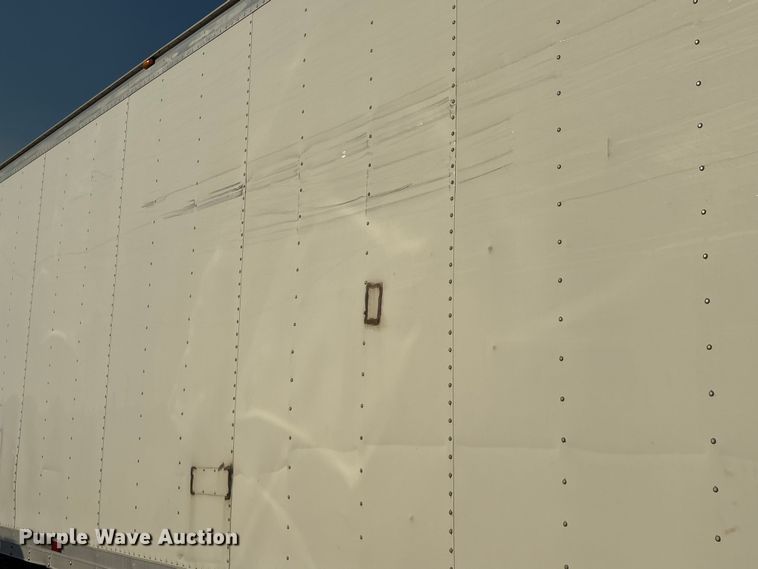 image for item YA1107 2015 International 4300 box truck