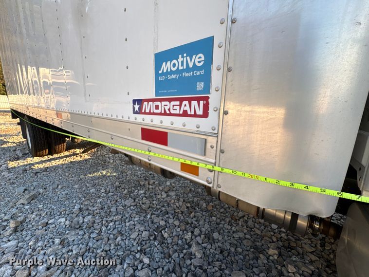 image for item YA1107 2015 International 4300 box truck