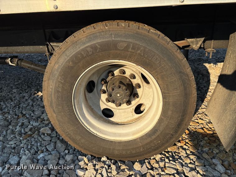 image for item YA1107 2015 International 4300 box truck