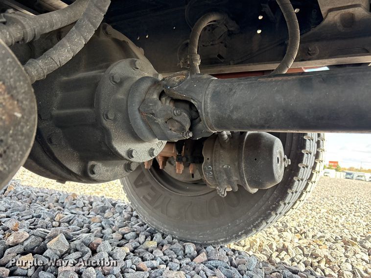 image for item YA1245 2020 Hino 230 box truck