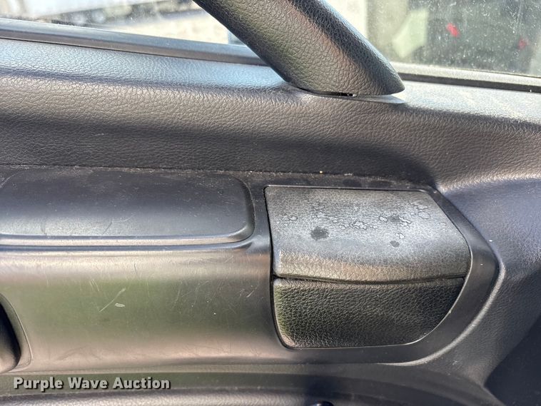 image for item YA1245 2020 Hino 230 box truck