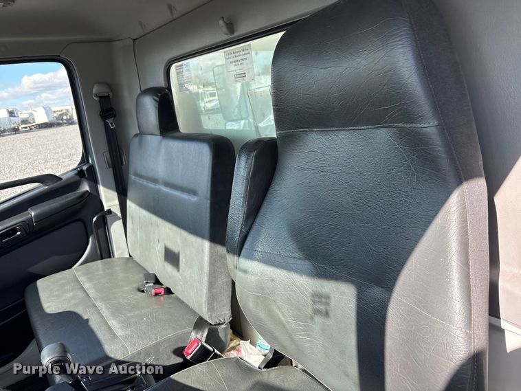 image for item YA1245 2020 Hino 230 box truck