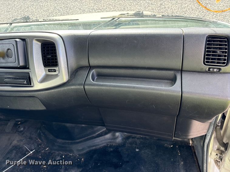 image for item YA1245 2020 Hino 230 box truck