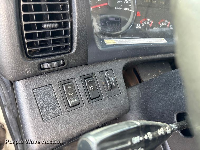 image for item YA1245 2020 Hino 230 box truck