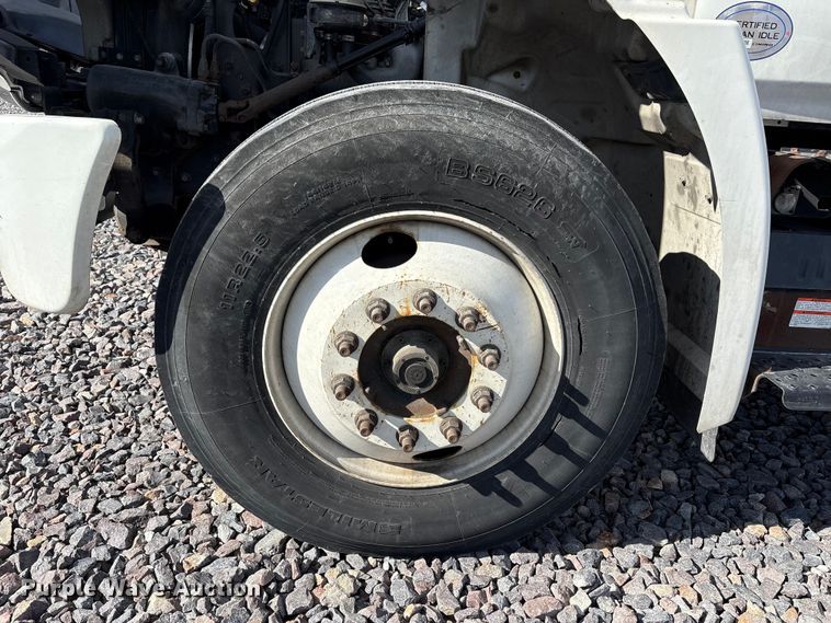 image for item YA1245 2020 Hino 230 box truck