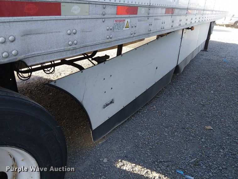 image for item YA1355 2016 Utility VS2RA refrigerated van trailer