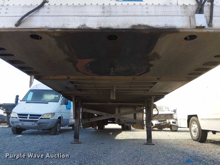 image for item YA1355 2016 Utility VS2RA refrigerated van trailer