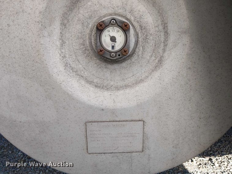 image for item YA1355 2016 Utility VS2RA refrigerated van trailer