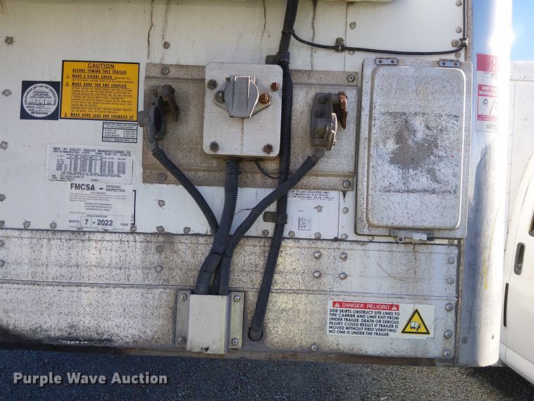 image for item YA1355 2016 Utility VS2RA refrigerated van trailer