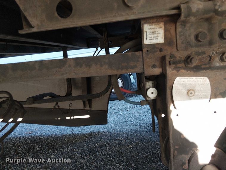 image for item YA1355 2016 Utility VS2RA refrigerated van trailer