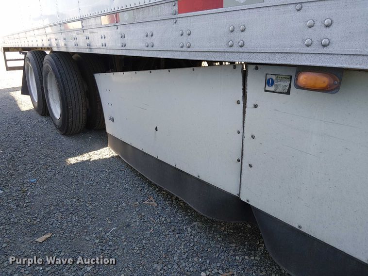 image for item YA1355 2016 Utility VS2RA refrigerated van trailer