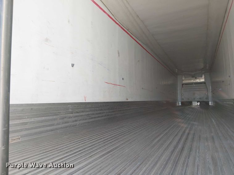image for item YA1355 2016 Utility VS2RA refrigerated van trailer