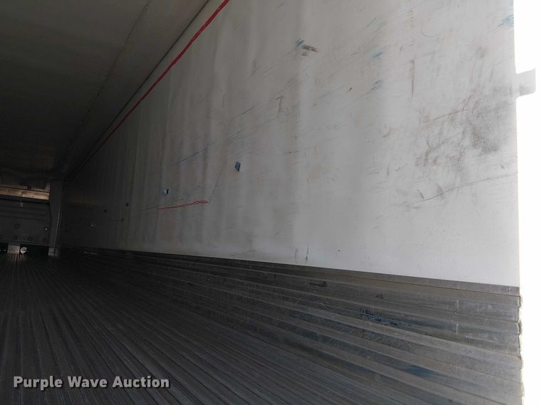 image for item YA1355 2016 Utility VS2RA refrigerated van trailer