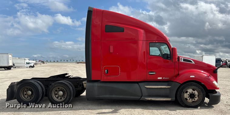 CAMIóN CAMAROTE 2019 KENWORTH