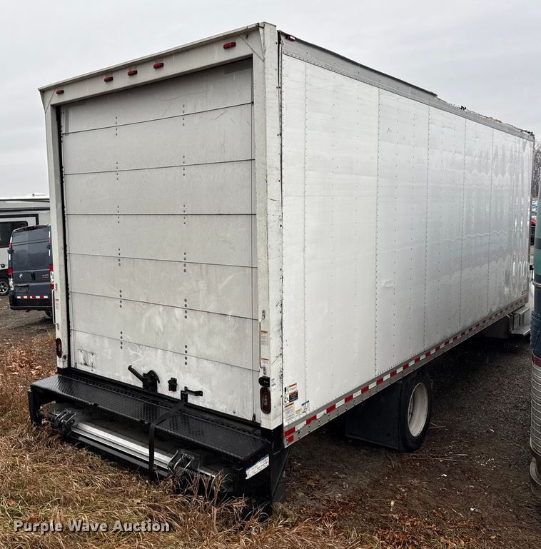 image for item YA1444 2018 Freightliner  Business Class M2 box truck