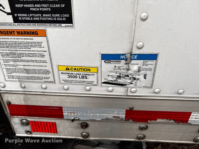 image for item YA1444 2018 Freightliner  Business Class M2 box truck