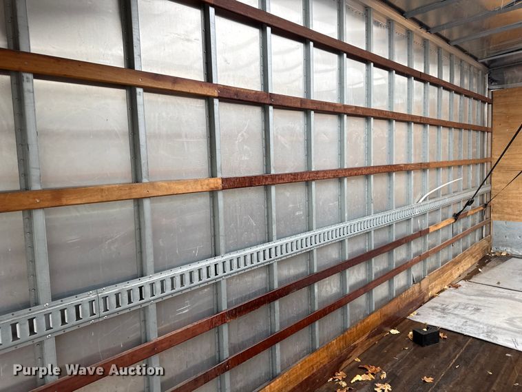 image for item YA1444 2018 Freightliner  Business Class M2 box truck