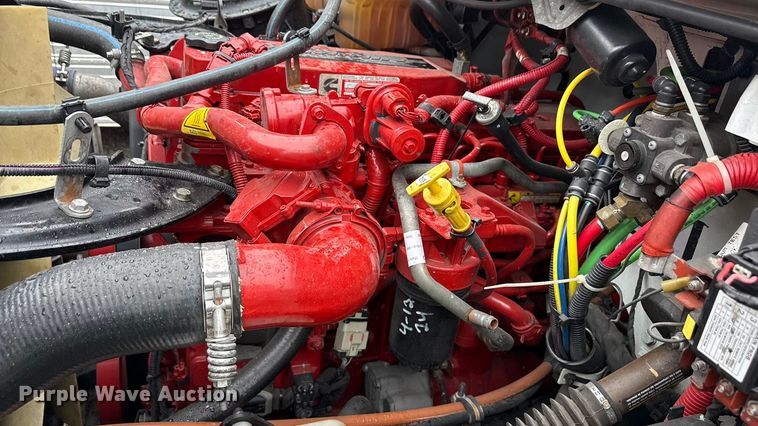 image for item YA1444 2018 Freightliner  Business Class M2 box truck