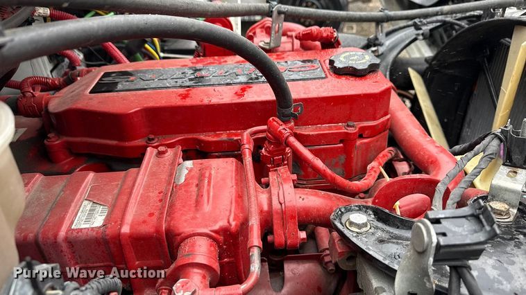 image for item YA1444 2018 Freightliner  Business Class M2 box truck