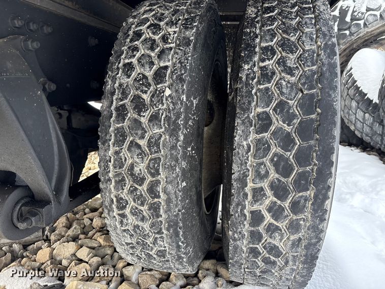 image for item YA1629 2018 Freightliner Business Class M2 box truck