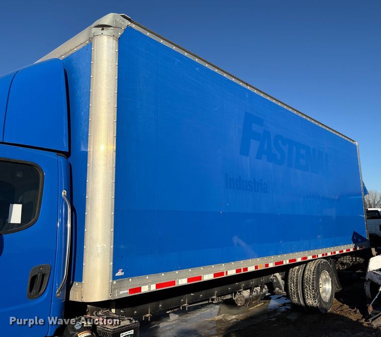 image for item YA1716 2018 Freightliner Business Class M2 box truck