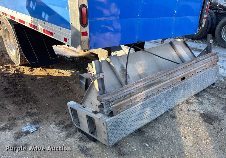 image for item YA1716 2018 Freightliner Business Class M2 box truck