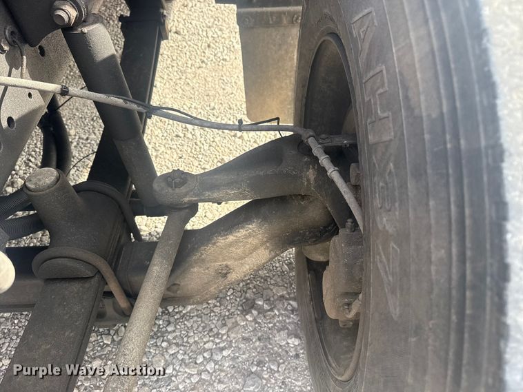 image for item DQ4171 2012 Blue Bird Bb Conventional school bus