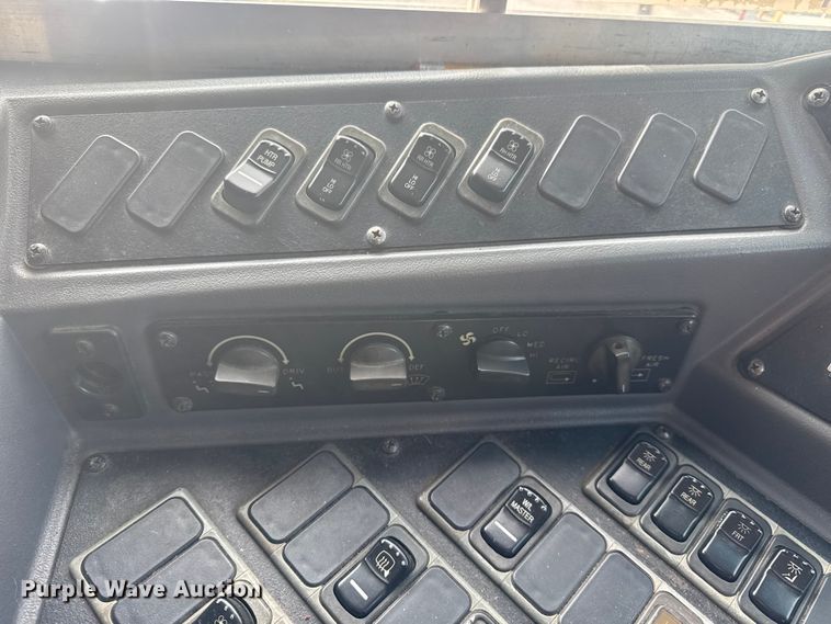 image for item DQ4171 2012 Blue Bird Bb Conventional school bus