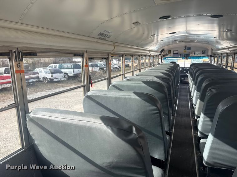 image for item DQ4171 2012 Blue Bird Bb Conventional school bus