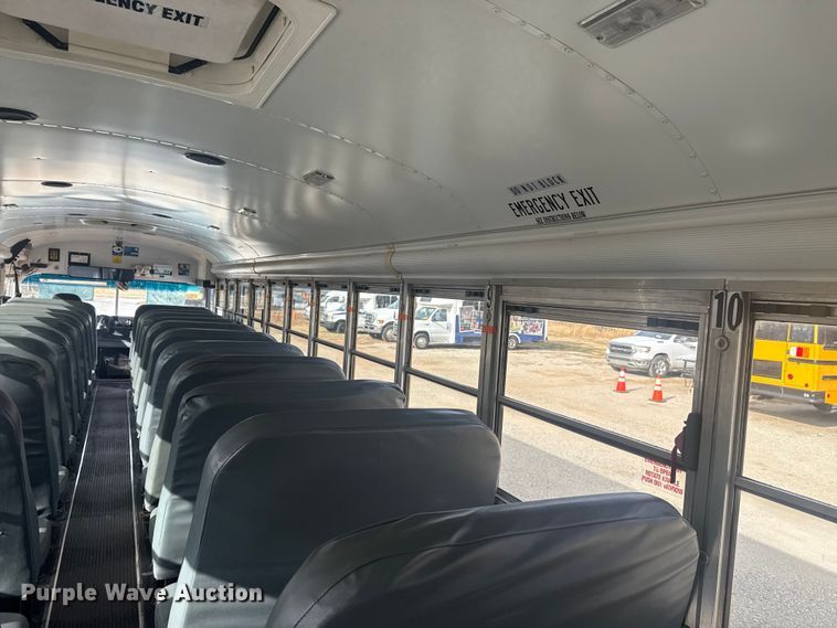 image for item DQ4171 2012 Blue Bird Bb Conventional school bus