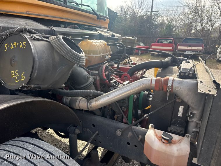 image for item DQ4171 2012 Blue Bird Bb Conventional school bus