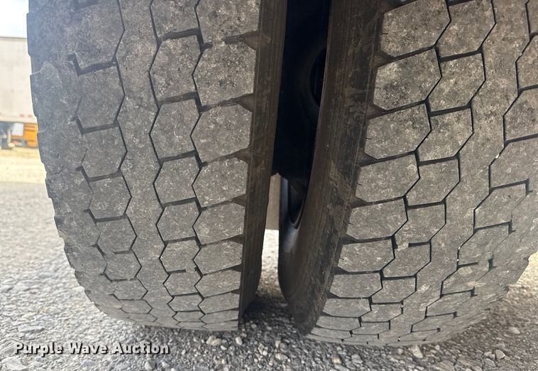 image for item DQ4171 2012 Blue Bird Bb Conventional school bus