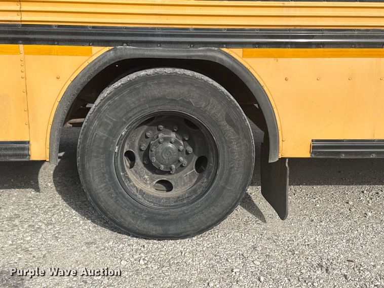 image for item DQ4171 2012 Blue Bird Bb Conventional school bus