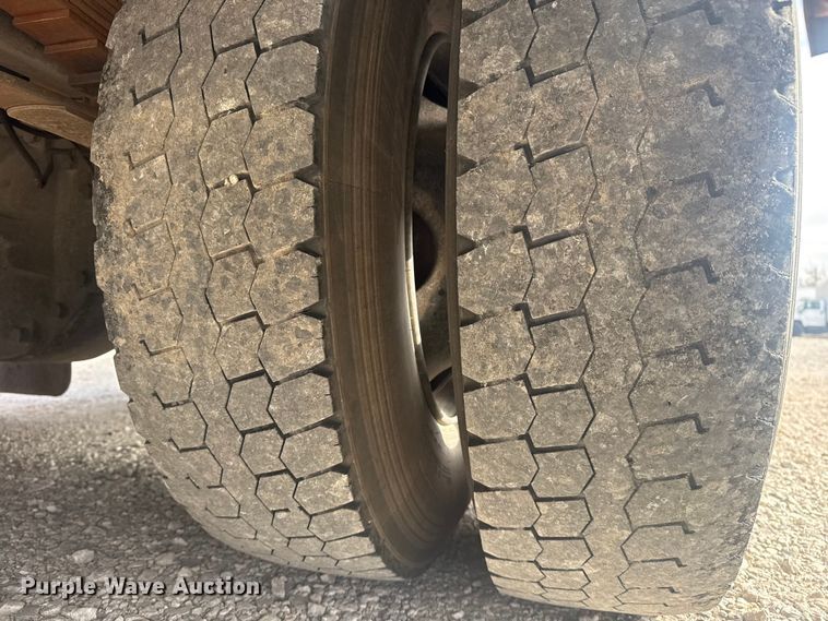 image for item DQ4171 2012 Blue Bird Bb Conventional school bus