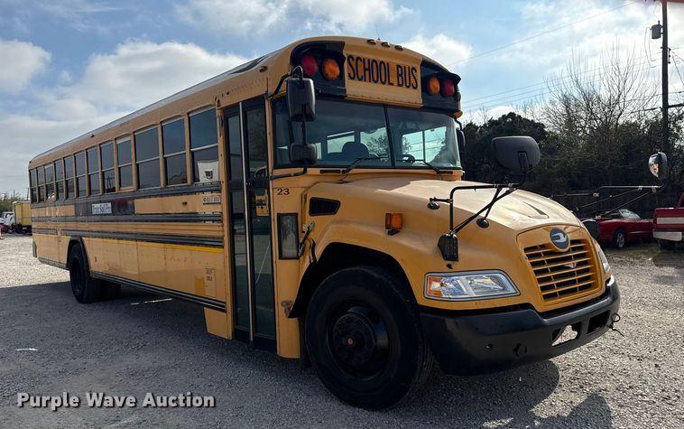 image for item DQ4172 2012 Blue Bird Bb Conventional school bus