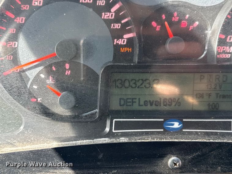 image for item DQ4172 2012 Blue Bird Bb Conventional school bus