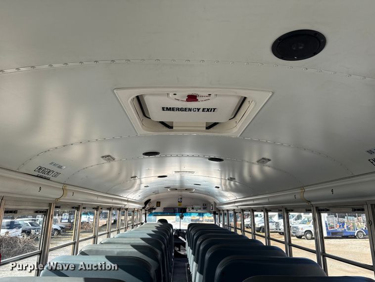 image for item DQ4172 2012 Blue Bird Bb Conventional school bus