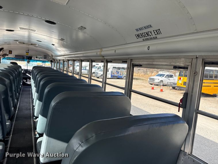 image for item DQ4172 2012 Blue Bird Bb Conventional school bus