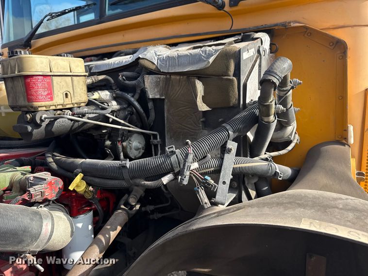 image for item DQ4172 2012 Blue Bird Bb Conventional school bus