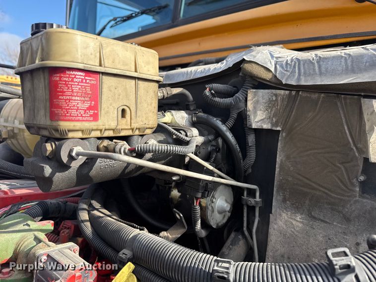 image for item DQ4172 2012 Blue Bird Bb Conventional school bus