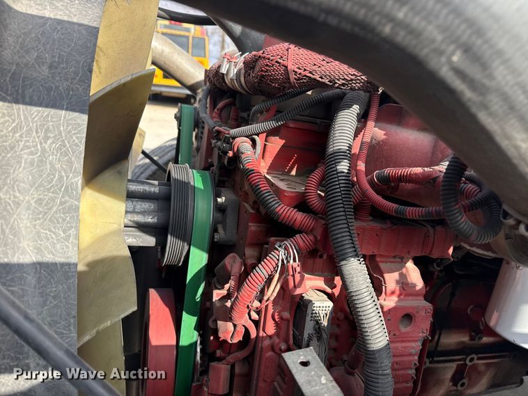 image for item DQ4172 2012 Blue Bird Bb Conventional school bus