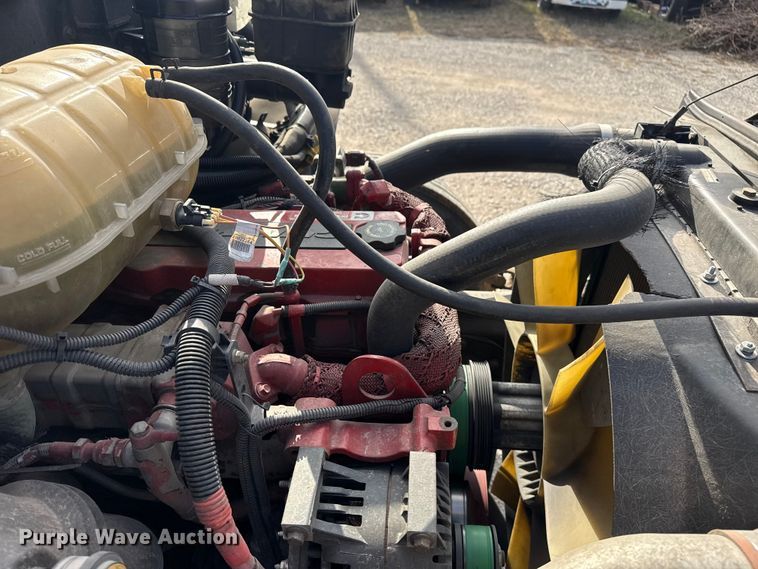 image for item DQ4172 2012 Blue Bird Bb Conventional school bus